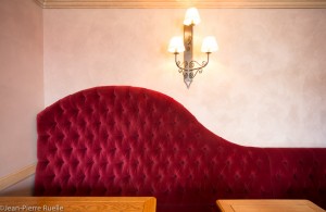 banquette                          